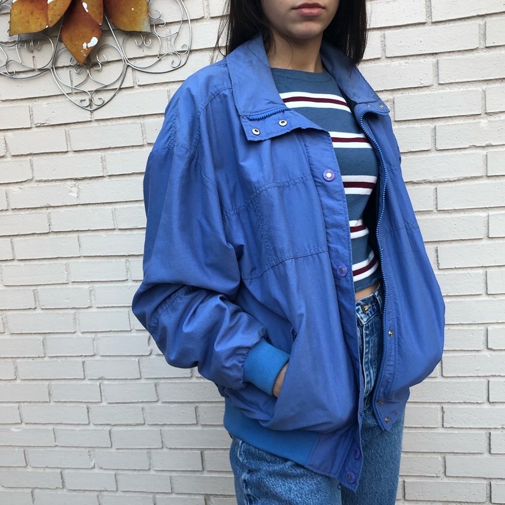 💙Vintage Blue Windbreaker Jacket💙 - Picture 1 of 4